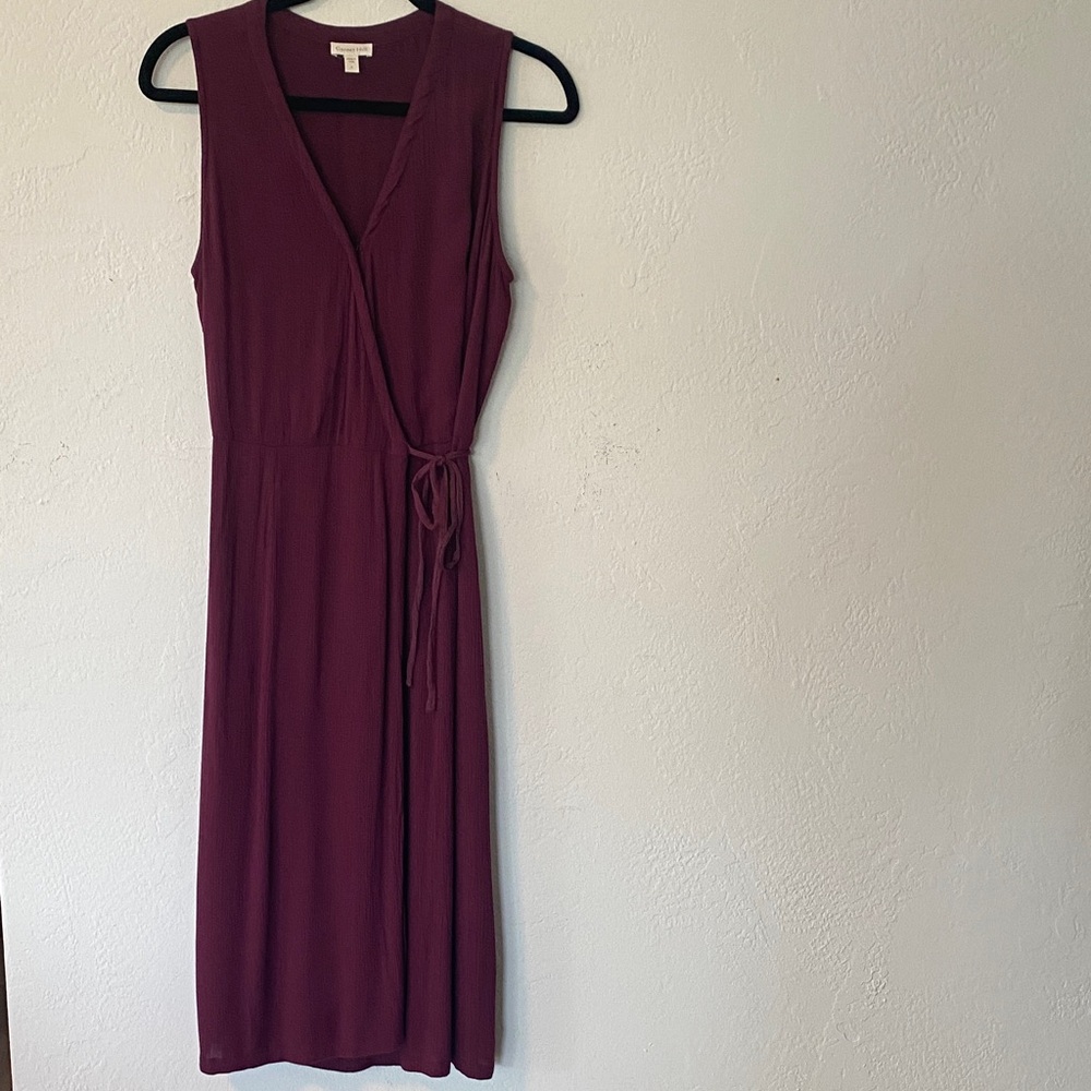 Garnet Hill Burgundy Crepe Midi Dress
